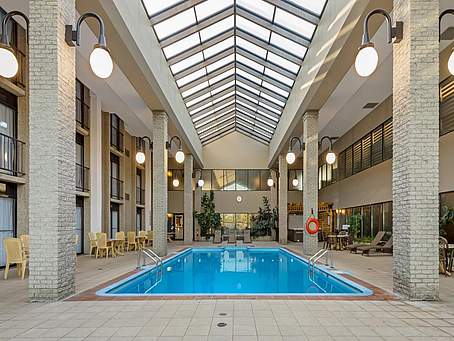 Best Western Hôtel Universel Drummondville - Piscine intérieure