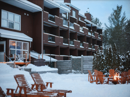 Hôtel Lac-Brome - Foyer extérieur